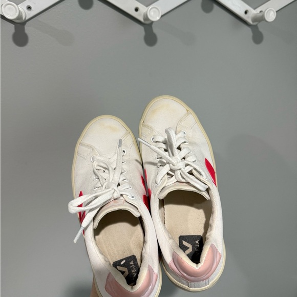 Veja Womens sneakers size US 6 / EU 37 - Picture 12 of 13